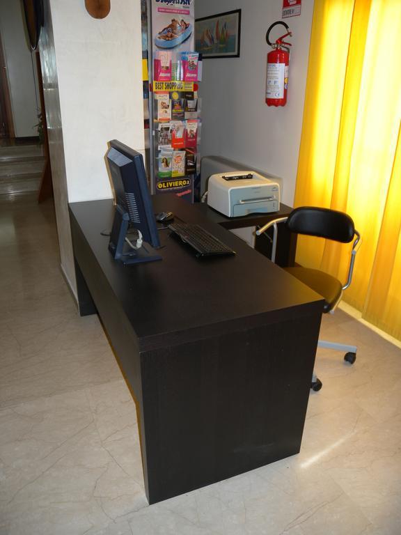 Hotel Grand Meeting Rimini Ngoại thất bức ảnh